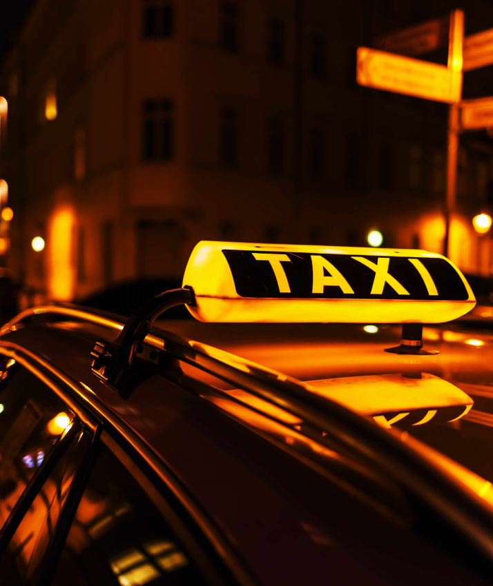 Echtes King Taxi Burgdorf Flughafentaxi Burgdorf – King Taxi Airport Transfer auf den Straßen der Schweiz – moderner, komfortabler Taxidienst